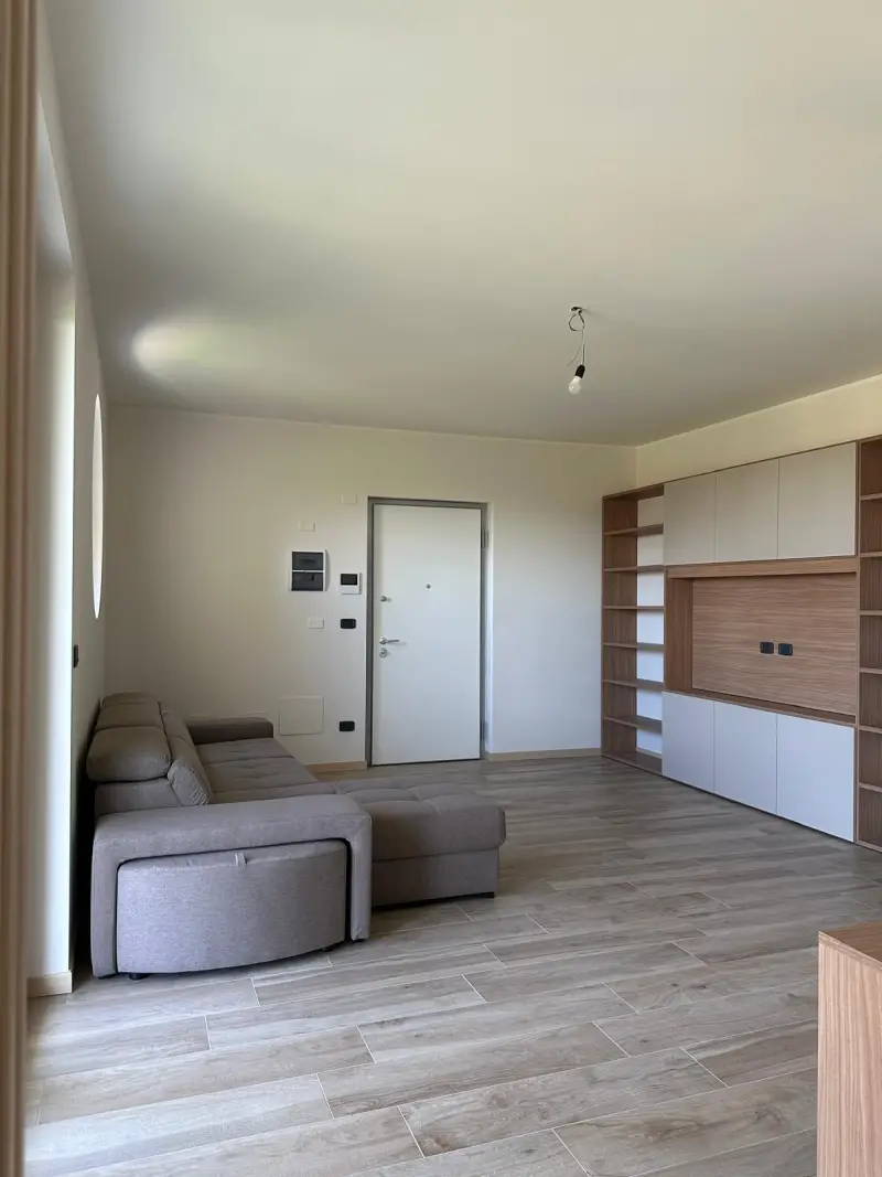Quadrilocale arredato - 3° piano, CODOGNO — Soggiorno