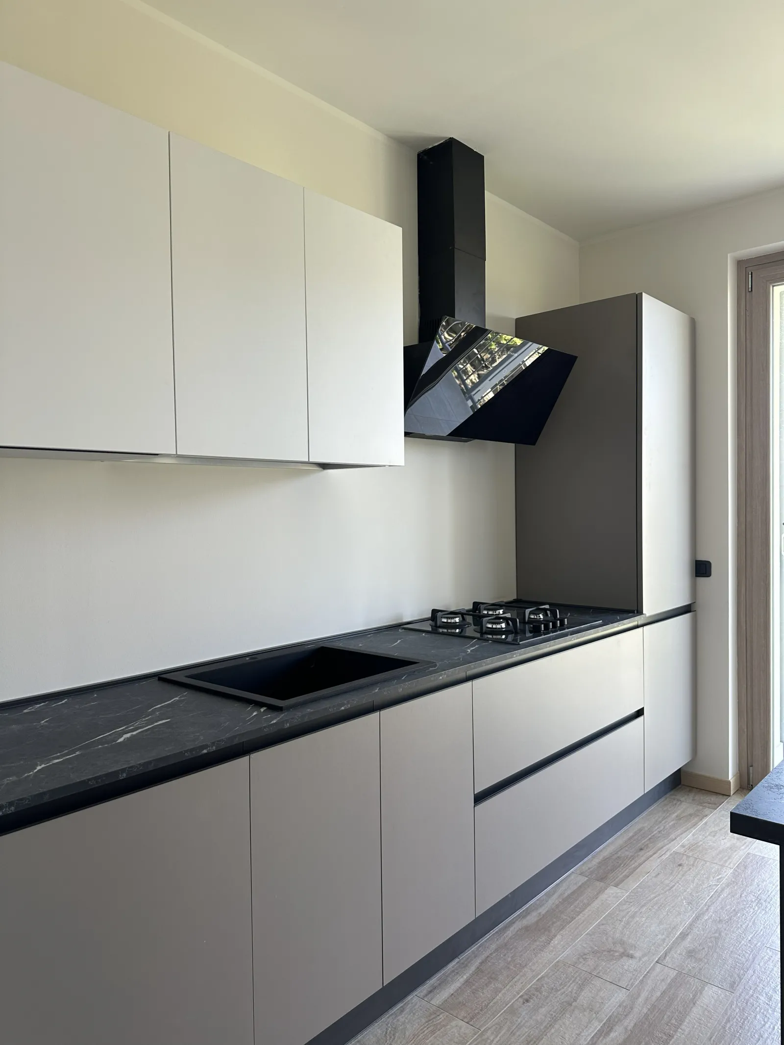 Quadrilocale arredato - 3° piano, CODOGNO — Cucina