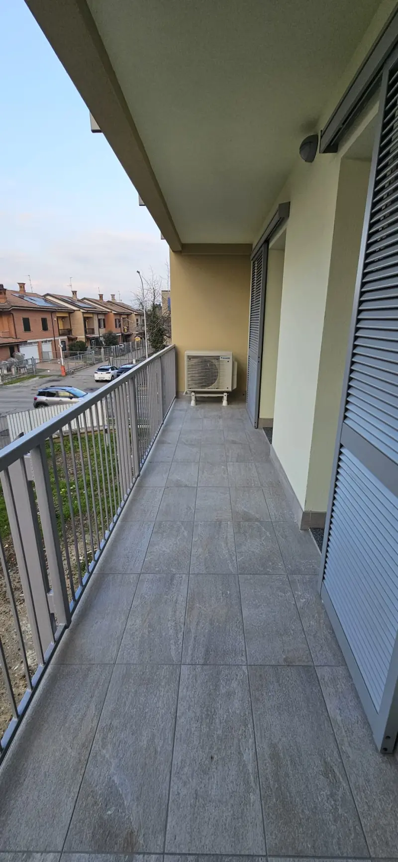 A8, CODOGNO — Terrazzo