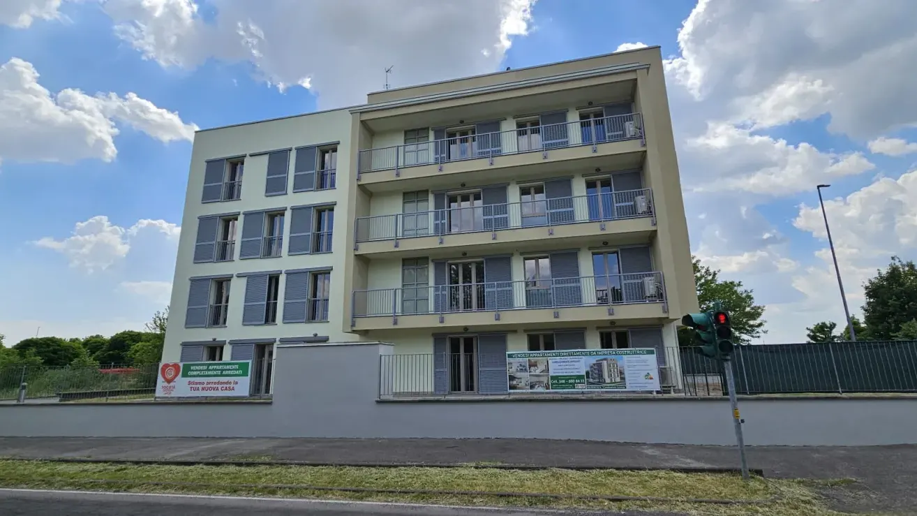 Condominio Grazia, CODOGNO